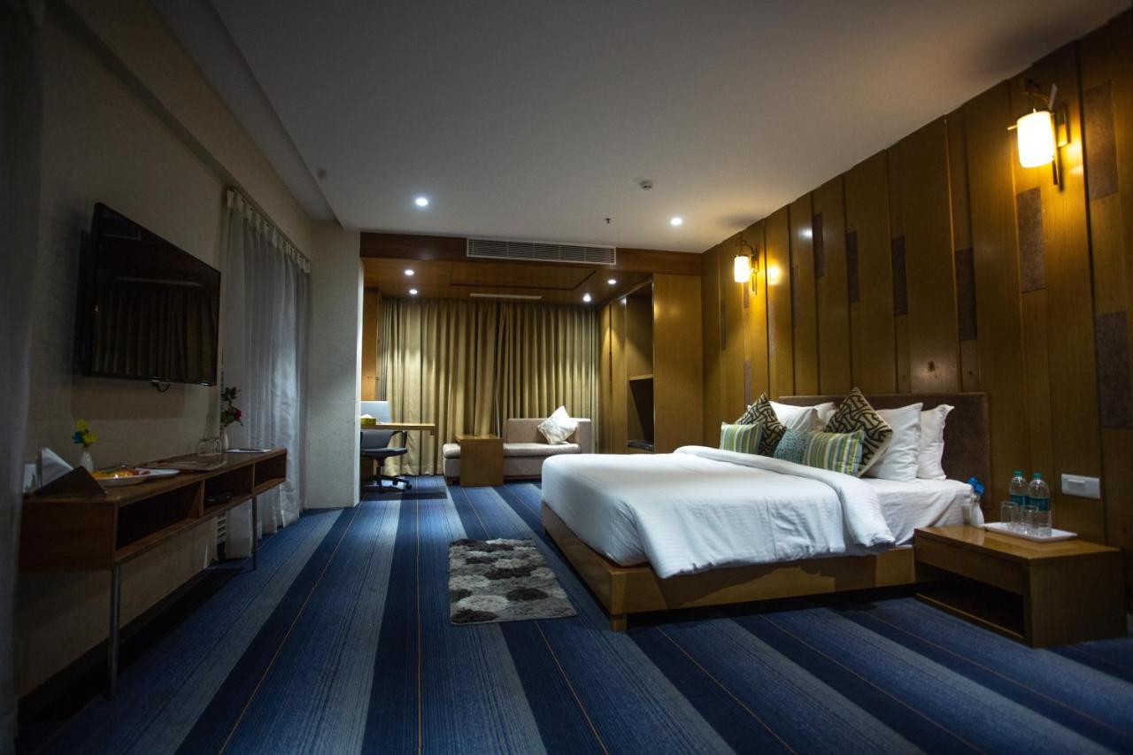 Skyline View Suite